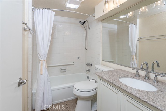 Detail Gallery Image 30 of 44 For 230 Bethany Rd #306,  Burbank,  CA 91504 - 2 Beds | 2 Baths
