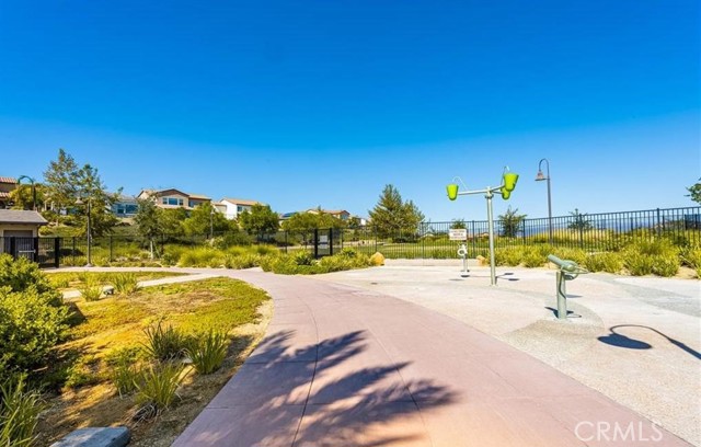 Detail Gallery Image 64 of 66 For 18619 Cedar Crest Dr, Canyon Country,  CA 91387 - 3 Beds | 2/1 Baths