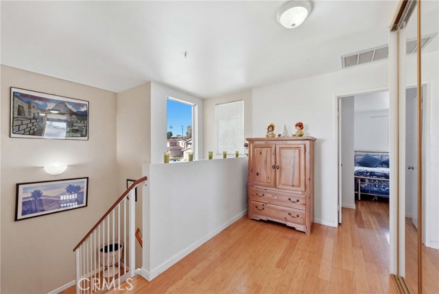 10182 Willamette Street photo 7