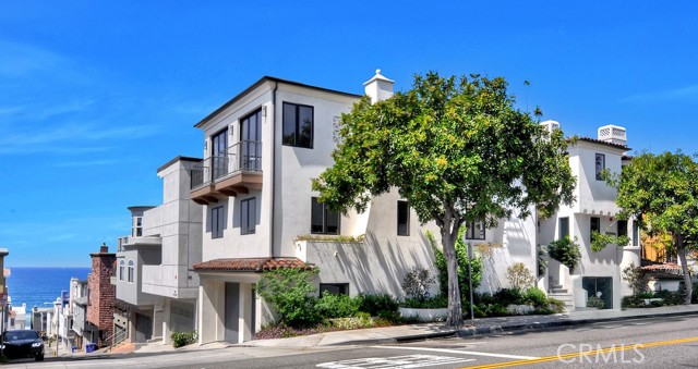 232 16th Street, Manhattan Beach, California 90266, 6 Bedrooms Bedrooms, ,3 BathroomsBathrooms,Residential,Sold,16th,SB22027027