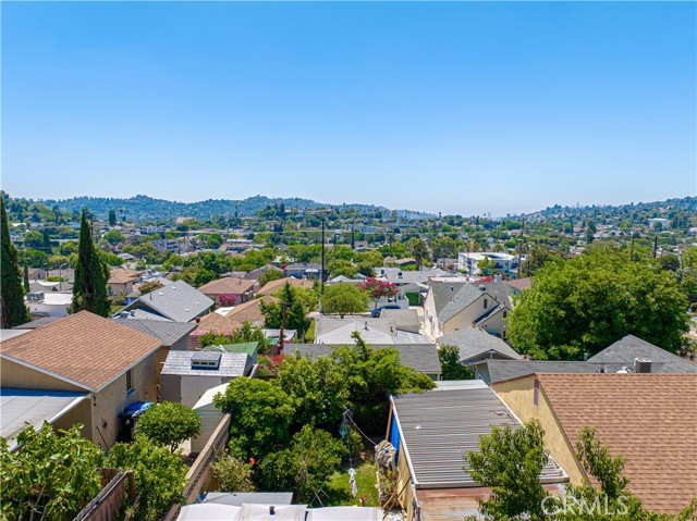 Detail Gallery Image 21 of 23 For 920 Milwaukee Ave, Highland Park,  CA 90042 - 4 Beds | 3 Baths