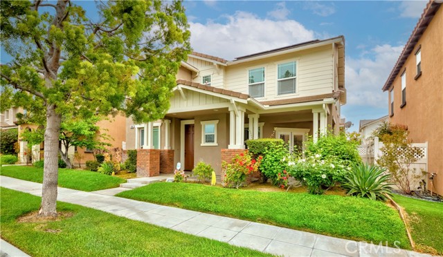 Detail Gallery Image 3 of 39 For 1240 Goodwin St, Fullerton,  CA 92833 - 3 Beds | 2/1 Baths