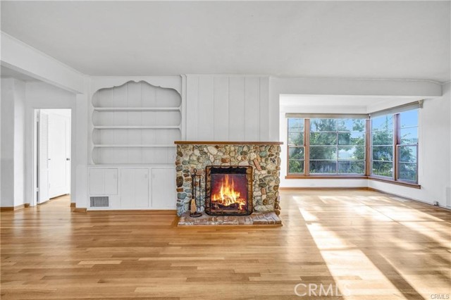 Front Image Thumbnail for CRLG25269569