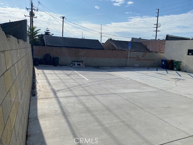  Commercial for Sale in Compton, California