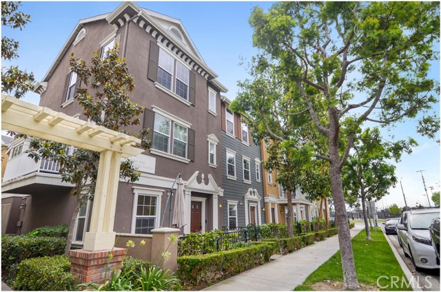 Detail Gallery Image 27 of 30 For 1410 Montgomery St, Tustin,  CA 92782 - 3 Beds | 2/1 Baths
