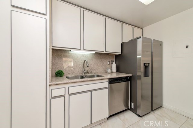 Detail Gallery Image 7 of 16 For 3078 via Serena #C,  Laguna Woods,  CA 92637 - 2 Beds | 2 Baths