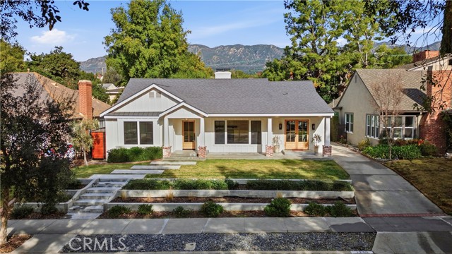 Detail Gallery Image 6 of 56 For 1230 Oak Circle, Glendale,  CA 91208 - 3 Beds | 2 Baths