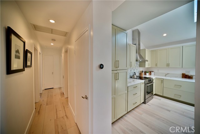Detail Gallery Image 21 of 39 For 21651 Hilaria, Huntington Beach,  CA 92646 - 3 Beds | 2 Baths