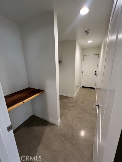 Detail Gallery Image 7 of 13 For 10502 Campbell Ave, Riverside,  CA 92505 - 3 Beds | 2 Baths