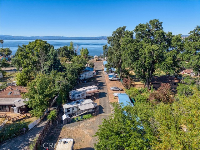 2630 Lakeshore Boulevard, Upper Lake CA: https://media.crmls.org/medias/9ceb16c6-d005-4df0-a0d2-927d2c8edb78.jpg