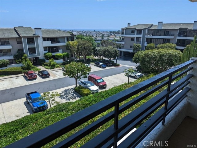 Image 2 for 260 Cagney Ln #212, Newport Beach, CA 92663