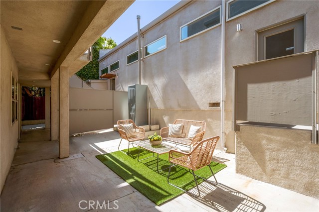 Detail Gallery Image 9 of 68 For 726 West 37th Street, San Pedro,  CA 90731 - – Beds | – Baths