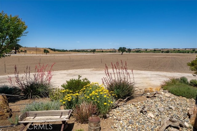5085 Martingale Circle, San Miguel CA: https://media.crmls.org/medias/9ced135d-87d3-4343-897f-872162a56c5c.jpg