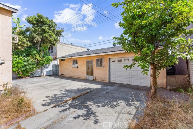 Detail Gallery Image 23 of 24 For 2748 E 58th St, Huntington Park,  CA 90255 - 6 Beds | 4 Baths