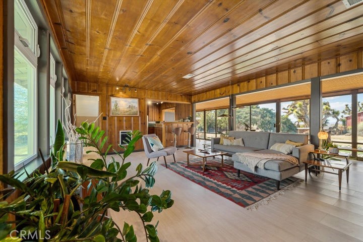 MLS #SR25083333 img 4