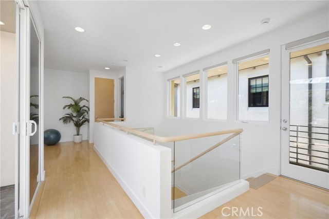2303 Vista Drive, Manhattan Beach, California 90266, 4 Bedrooms Bedrooms, ,3 BathroomsBathrooms,Residential,For Sale,Vista,SB26092785