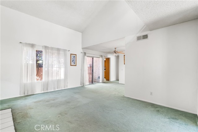 Detail Gallery Image 7 of 40 For 15815 Fallen Leaf Rd., La Puente,  CA 91744 - 3 Beds | 2/1 Baths