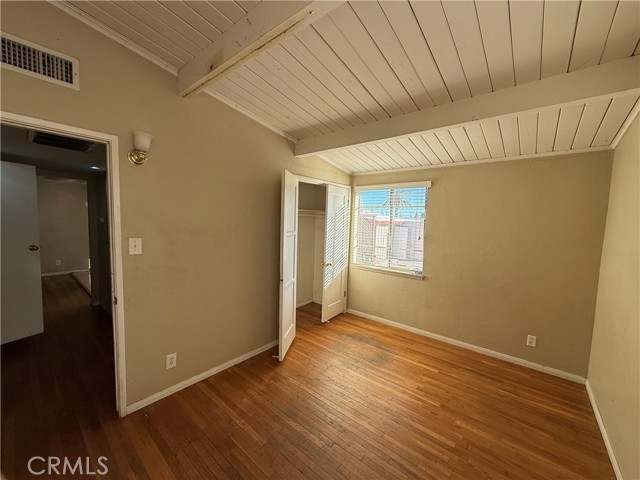 Detail Gallery Image 4 of 30 For 13836 Community St, Panorama City,  CA 91402 - 3 Beds | 2 Baths