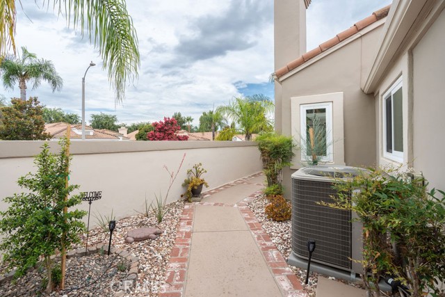 Detail Gallery Image 4 of 35 For 40525 via Francisco, Murrieta,  CA 92562 - 2 Beds | 2/1 Baths