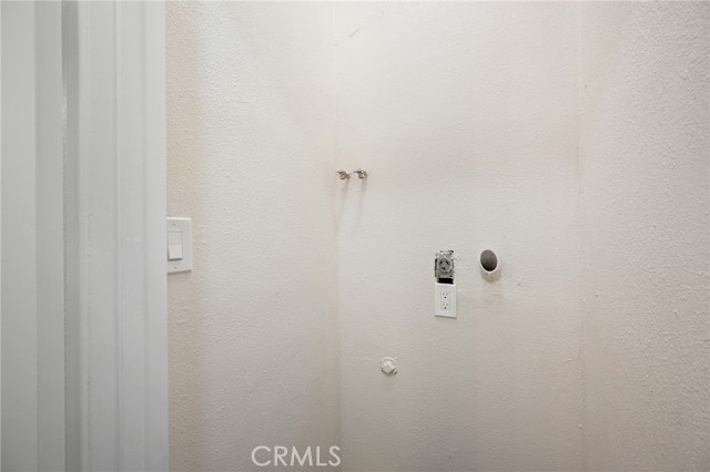 23735 Del Monte Drive, Valencia CA: https://media.crmls.org/medias/9ceeb218-3e69-445e-a161-3e29e4bb42b9.jpg