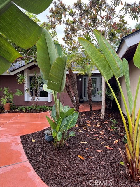757 Horseshoe Circle, Vista CA: https://media.crmls.org/medias/9ceecdce-2e63-4814-a2eb-eb3bc6ca28f6.jpg