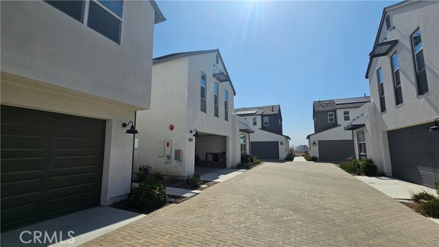 1612 Whitmore Loop, Chula Vista CA: https://media.crmls.org/medias/9ceefbb3-df50-4659-b5b9-bb951eed0822.jpg