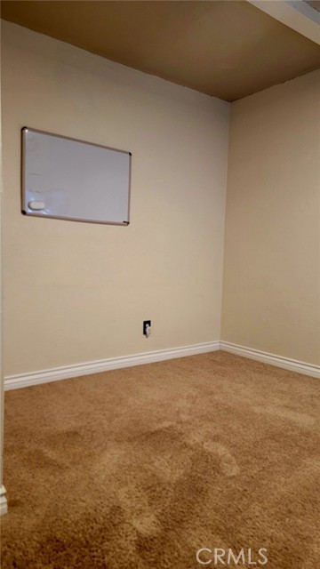 Detail Gallery Image 15 of 18 For 9454 Frankfort Ave, Fontana,  CA 92335 - 3 Beds | 1 Baths