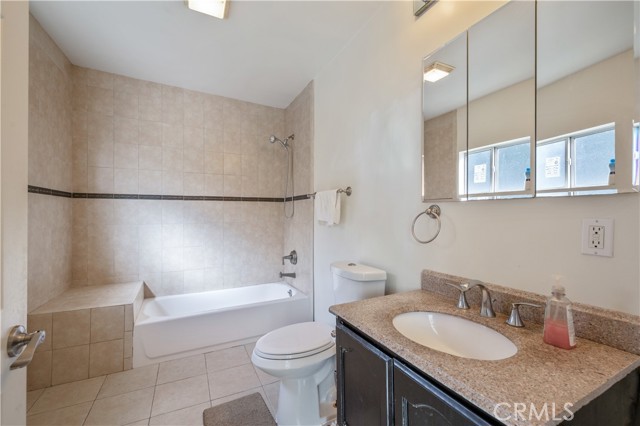 Detail Gallery Image 20 of 35 For 1037 S Tajauta, Compton,  CA 90220 - 4 Beds | 3 Baths