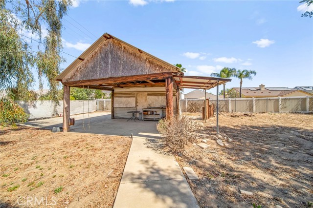 30960 Sunset Avenue, Nuevo CA: https://media.crmls.org/medias/9cef91cc-6e4f-40d2-b182-4551ae3adfec.jpg