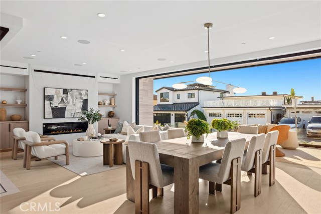 220 Carnation Ave., Corona del Mar CA: https://media.crmls.org/medias/9cefe669-6d87-464d-970d-992c9d263d0c.jpg
