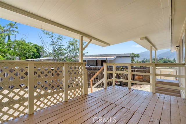 9984 Wrangler Way, Corona CA: https://media.crmls.org/medias/9cf08d20-573d-4660-b464-301c2588f02d.jpg