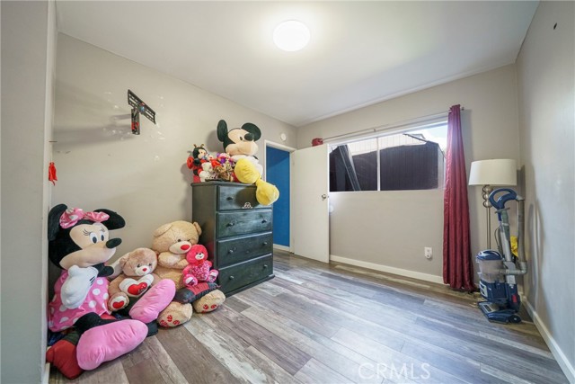 Detail Gallery Image 21 of 35 For 2137 Pepper Dr, Highland,  CA 92346 - 3 Beds | 1 Baths
