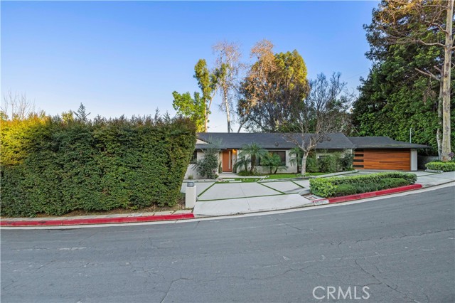 Detail Gallery Image 3 of 49 For 3640 Wrightwood, Studio City,  CA 91604 - 3 Beds | 3 Baths