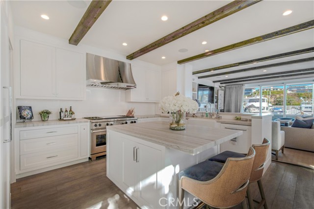 Detail Gallery Image 16 of 55 For 317 E Bay Front, Newport Beach,  CA 92662 - 3 Beds | 3/1 Baths