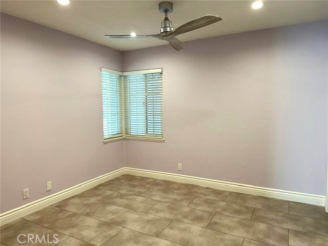 1063 Redding Avenue, Costa Mesa CA: https://media.crmls.org/medias/9cf33ad7-d466-4b89-a9ea-07eab3ea4cb7.jpg