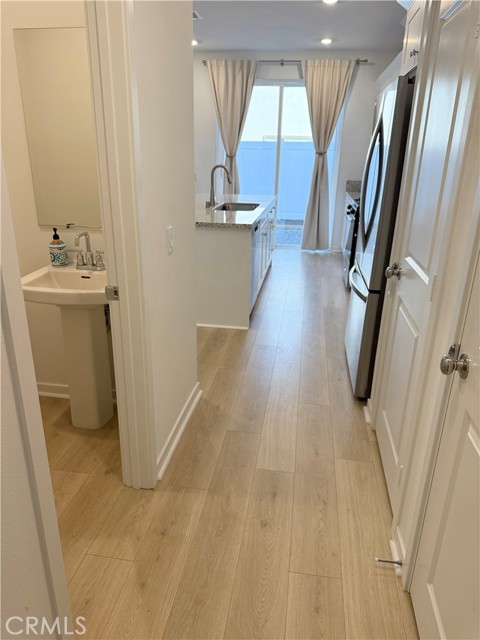 Detail Gallery Image 8 of 33 For 32741 Manhattan Ave, Winchester,  CA 92596 - 3 Beds | 2/1 Baths