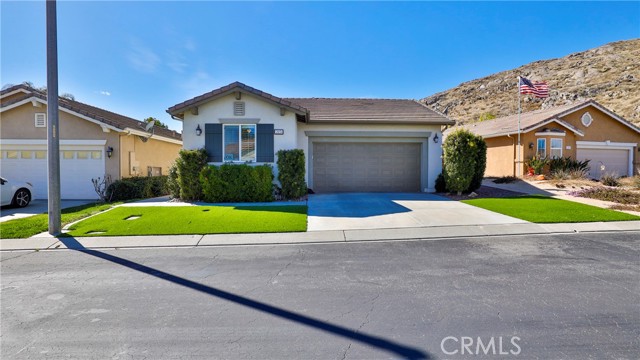 Detail Gallery Image 1 of 55 For 215 Furyk Way, Hemet,  CA 92545 - 2 Beds | 2 Baths