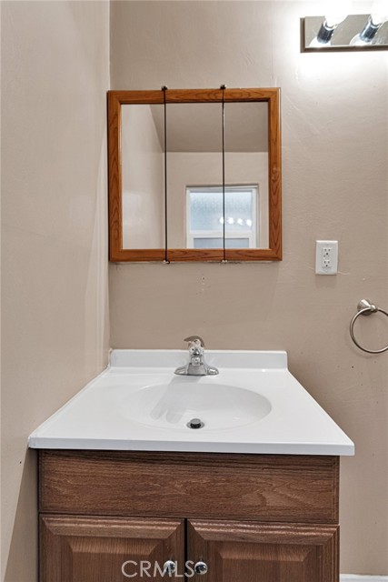 Detail Gallery Image 13 of 31 For 409 Wabash Ln, Sugarloaf,  CA 92386 - 2 Beds | 1 Baths