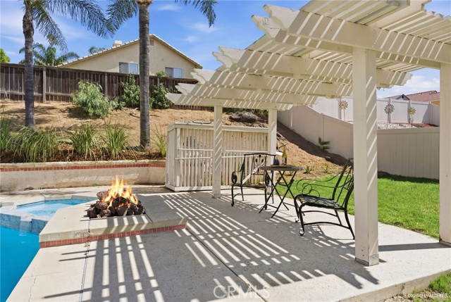 Detail Gallery Image 30 of 37 For 24516 Camino Mirabella, Murrieta,  CA 92562 - 4 Beds | 2/1 Baths