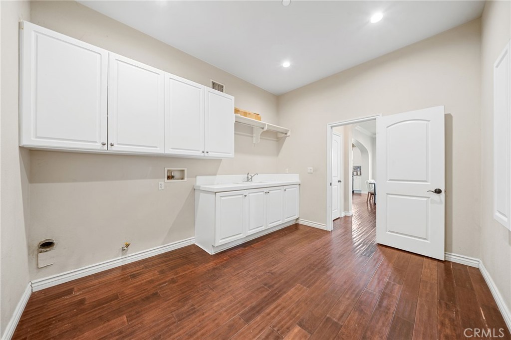 MLS #CV26044219 image #32