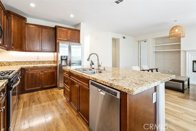 Detail Gallery Image 15 of 50 For 24955 Coral Canyon Rd, Corona,  CA 92883 - 3 Beds | 3 Baths