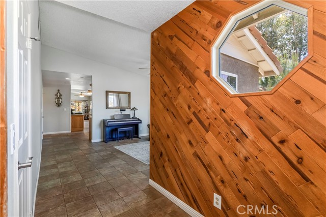 Detail Gallery Image 3 of 44 For 33660 White Feather Rd, Acton,  CA 93510 - 4 Beds | 2 Baths