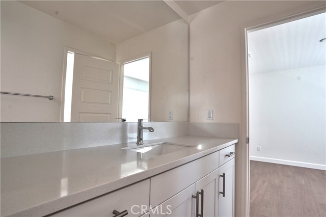Detail Gallery Image 11 of 19 For 139 Grove Ct, Perris,  CA 92571 - 3 Beds | 2/1 Baths