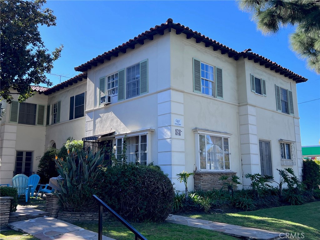 6712 W Olympic Boulevard, Pico, CA 90048