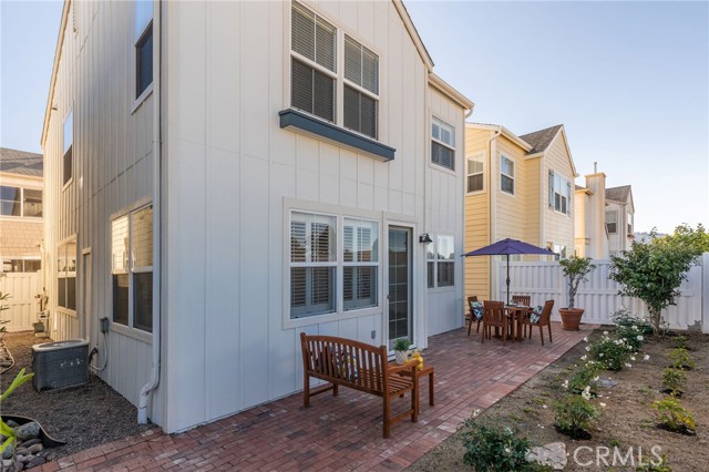 This is the only unit with a private side yard on BOTH sides of the home!