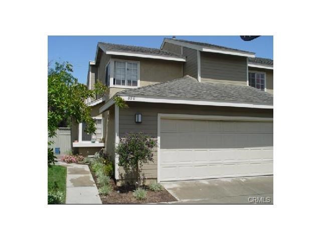 880 Robles Place