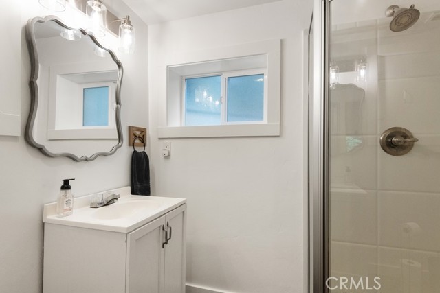 717 Crest Estates Drive, Lake Arrowhead CA: https://media.crmls.org/medias/9cf84295-75b9-4d97-932b-958ca7404b42.jpg
