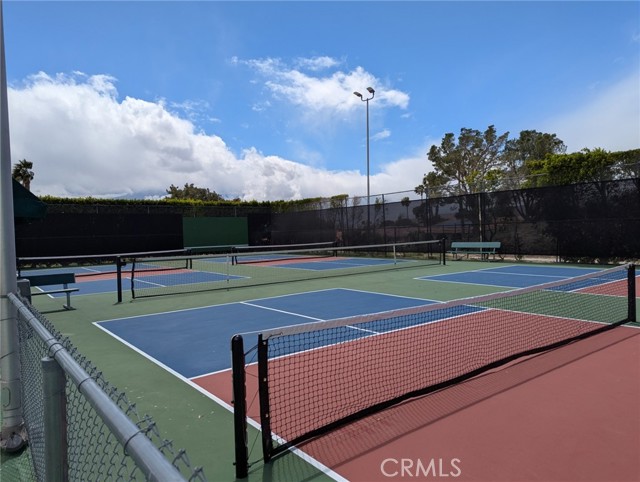 64961 Oakmount Boulevard, Desert Hot Springs CA: https://media.crmls.org/medias/9cf91174-d104-4b37-9ab3-c0a9b82bba8e.jpg