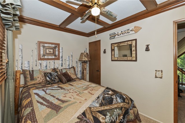 Detail Gallery Image 32 of 50 For 27380 Oakwood Dr, Lake Arrowhead,  CA 92352 - 3 Beds | 3 Baths