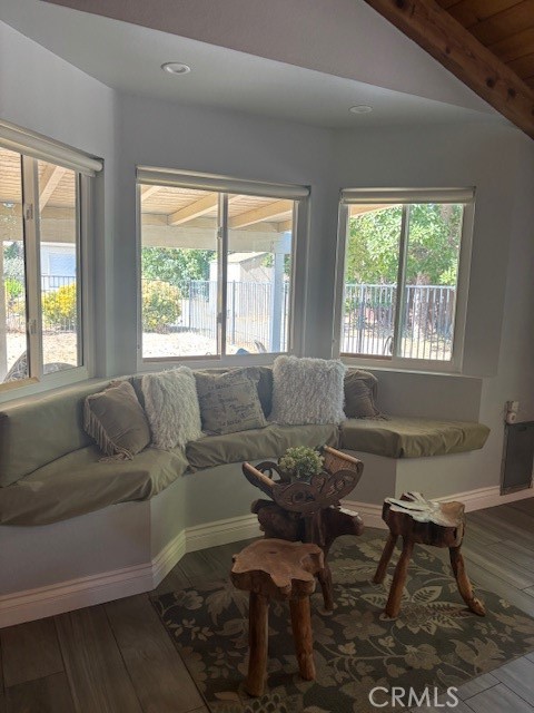 4989 Cochran Street, Simi Valley CA: https://media.crmls.org/medias/9cf99588-6310-4ddd-99b1-a3ab5a0017d6.jpg